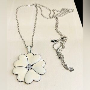 NWT Lia Sophia 5 white heart/6 rhinestone pendant necklace w/ 20” chain +3” ext